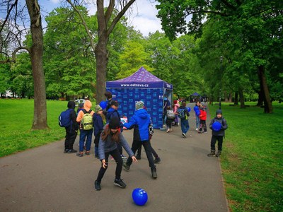 Den Země v Komenského sadech. Foto: MMO