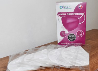 Respirátory jsou povinné ve vnitřních prostorách magistrátu. Foto: René Stejskal