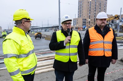 Pokračující práce si přišel prohlédnout také ostravský primátor Jan Dohnal. Foto: Jiří Zerzoň
