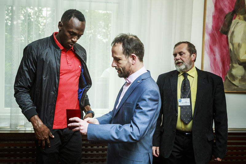 T. Macura a replika Landecké venuše pro U. Bolta.