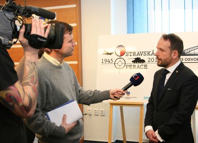 Primátor Tomáš Macura v rozhovoru pro Českou televizi. Foto: B. Krzyžanek