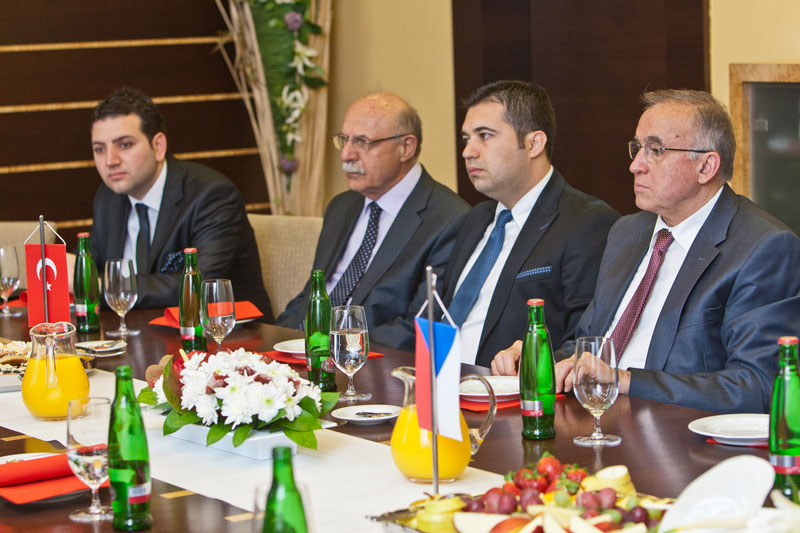 Delegace města Gaziantep během přijetí u primátora. Foto: J. Zerzoň