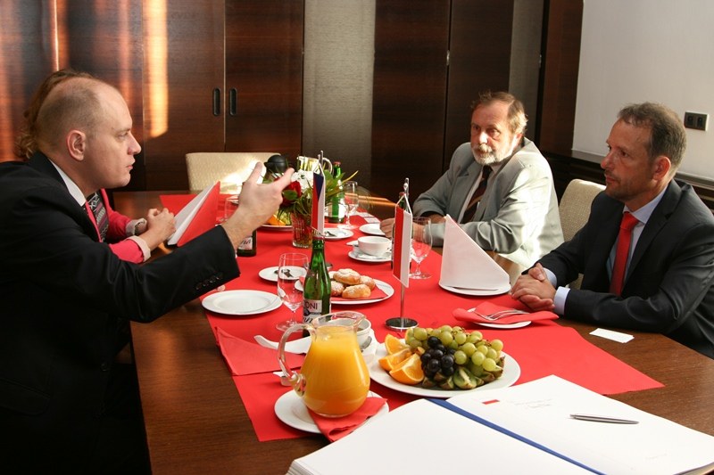 Záběr z jednání na ostravské radnici.