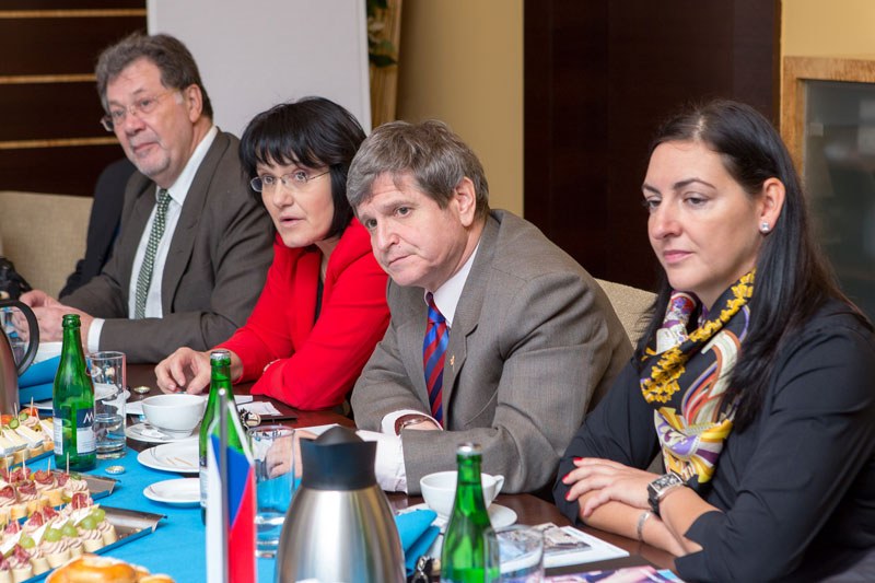 Švýcarský host s doprovodem