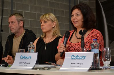 Zleva: dramaturg festivalu Jiří Moravčík, náměstkyně primátora Simona Piperková a ředitelka festivalu lata Holušová.