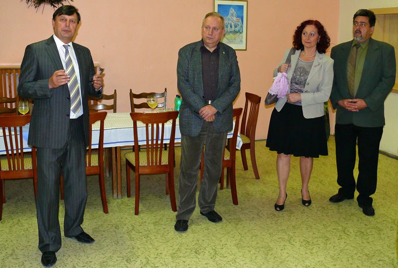 Zleva T.Hadwiger (Hochtief), A.Maštalíř, H.Heráková, R.Mandok za ÚMOb Sl.Ostrava