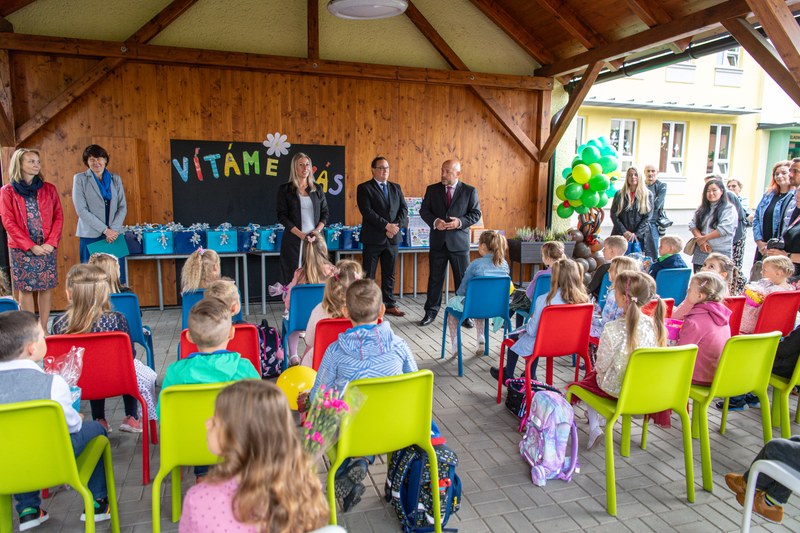 Školní rok začal také ostravským prvňáčkům Školní rok začal také ostravským prvňáčkům