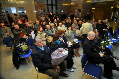 Záběr z letošního shromáždění ve foyeru radnice. Foto: J. Urban.