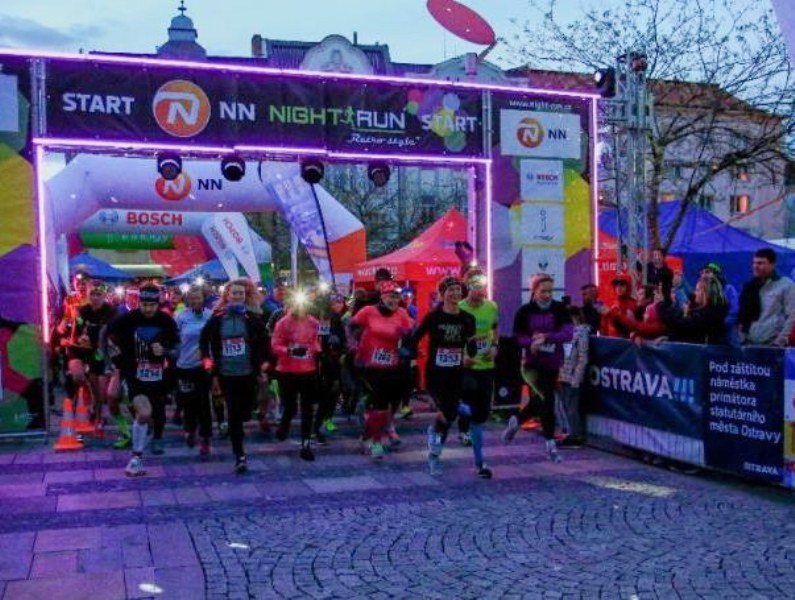 Sobota patří večernímu běhu Ostravou Sobota patří večernímu běhu Ostravou