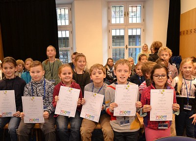 Nejúspěšnější účastníci soutěže Šumná Ostrava v kategoriích druhých až pátých tříd základních škol. Foto: René Stejskal