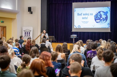 Náměstkyně primátora Andrea Hoffmannová na Konferenci žákovských parlamentů. Foto: Lukáš Kaboň