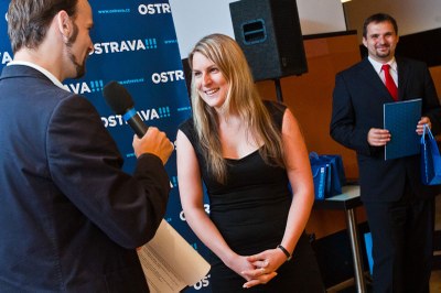 Stipendisté prezentovali svou činnost (na sn. Hana Hurtíková)