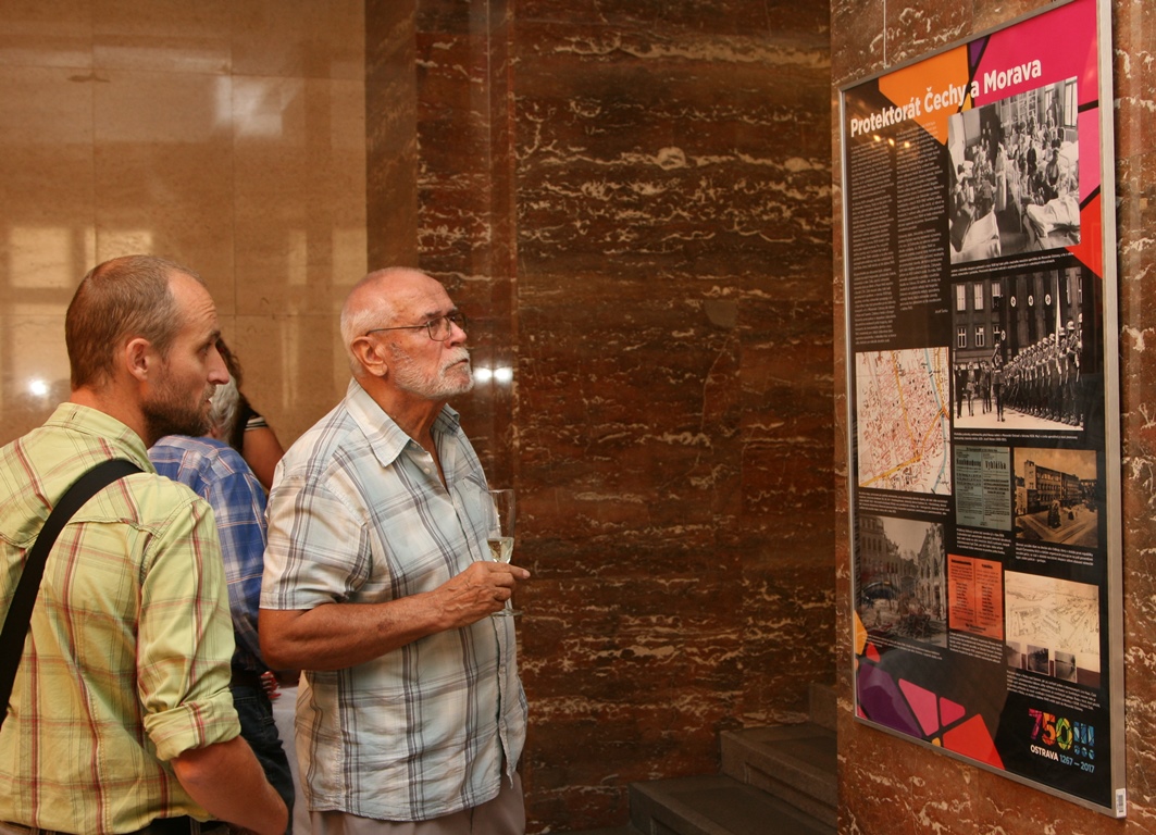Výstava sestává z deseti panelů. Foto: B. Krzyžanek
