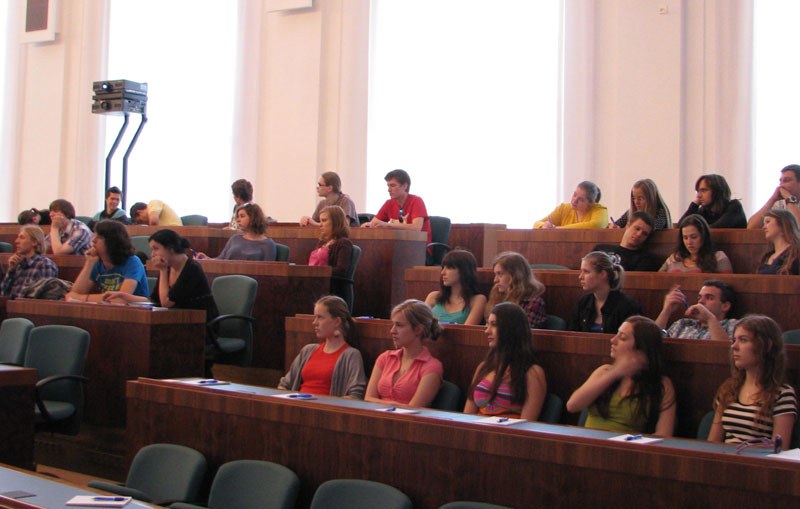 Studenti diskutovali o životě v metropoli kraje Studenti diskutovali o životě v metropoli kraje