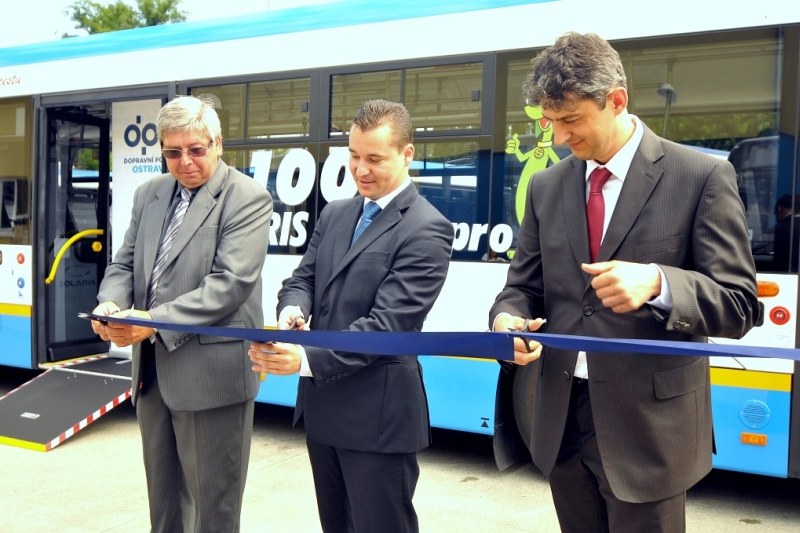 Stý nízkopodlažní autobus zamířil do ostravských ulic! Stý nízkopodlažní autobus zamířil do ostravských ulic!