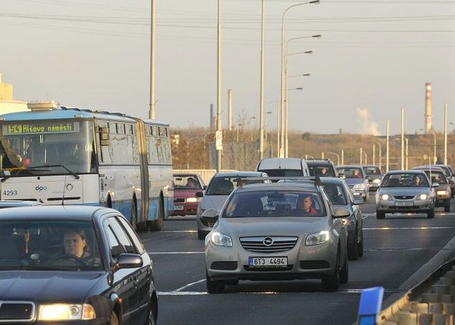 Svinovské mosty: provoz začne o půlnoci z pátku na sobotu Svinovské mosty: provoz začne o půlnoci z pátku na sobotu