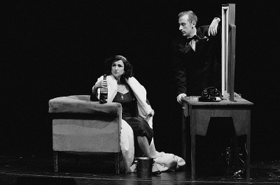 Hana Fialová v roli Edith Piaf. Foto NDM.