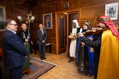 Tříkrálová návštěva na ostravském magistrátu. Foto: Jiří Zerzoň.