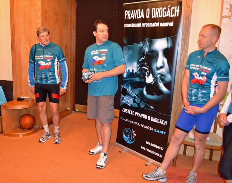 Z přijetí delegace cyklo-běžců na radnici