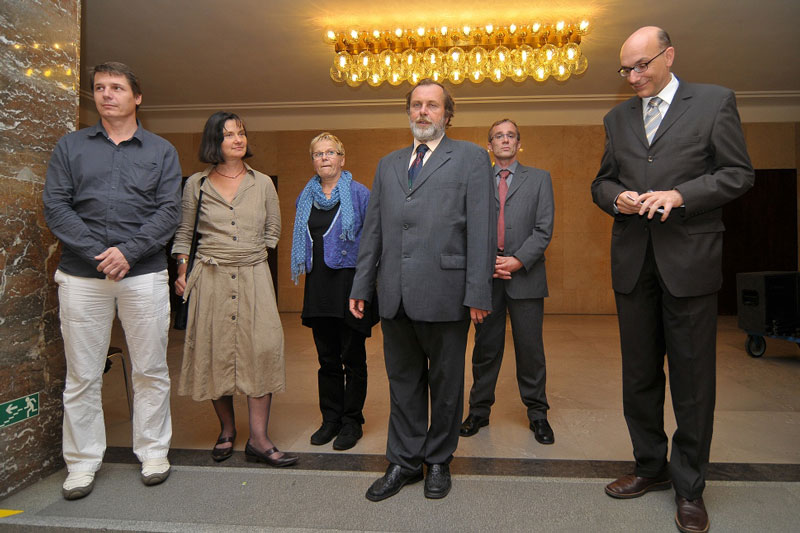 Představitelé obou měst a výtvarnice zahajují výstavu