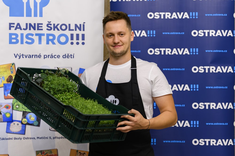 Nejnovější posilou projektového týmu je specialista na microgreens Dalibor Vrtaník. Foto: Martin Popelář