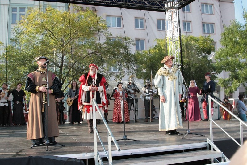 Slavnost zahájili primátor Tomáš Macura a náměstek primátora Zbyněk Pražák. Slavnost zahájili primátor Tomáš Macura a náměstek primátora Zbyněk Pražák.