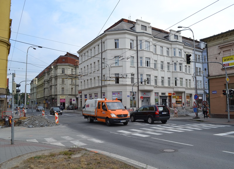 Křižovatka ulic Českobratrské a Nádražní před uzavřením. Foto: L. Vidlička