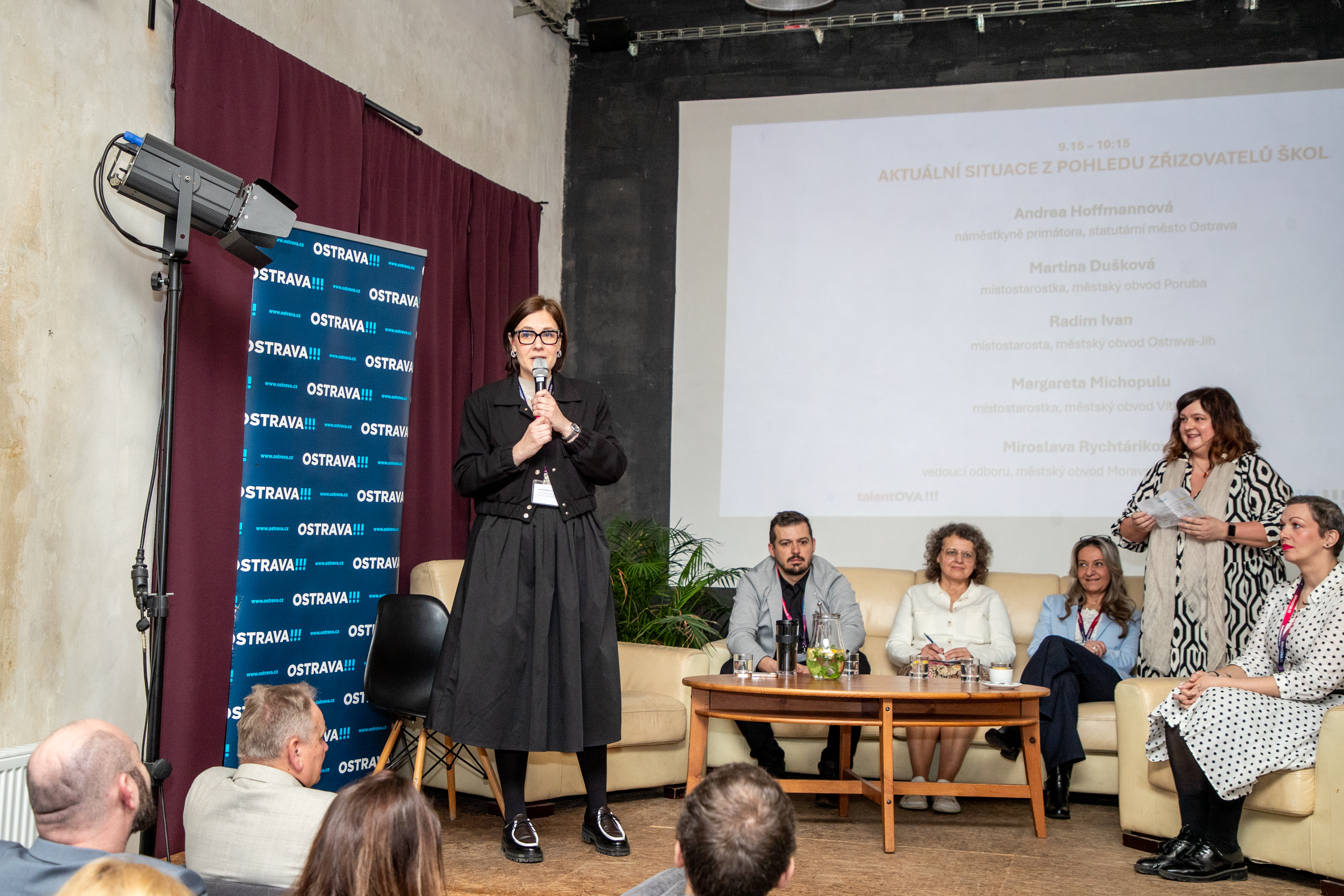 Na konferenci vystoupila rovněž náměstkyně primátora Andrea Hoffmannová. Foto: Vladimír Pryček