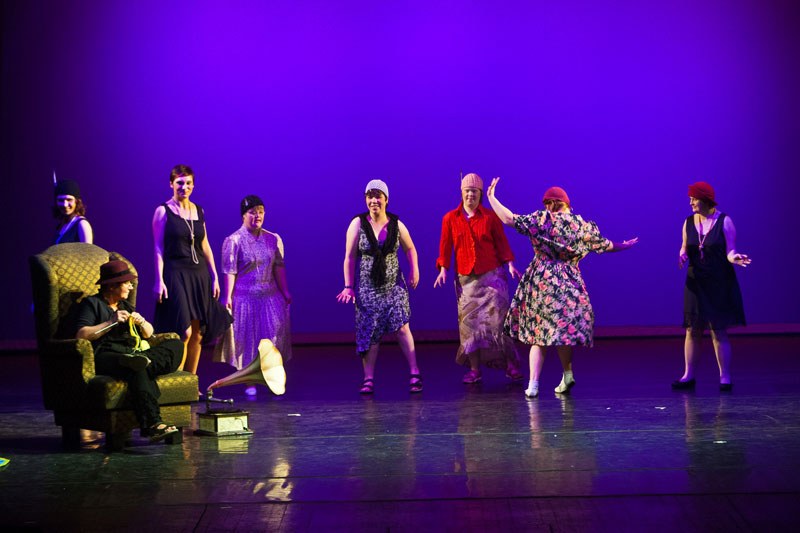 Potlesk patřil všem na jevišti