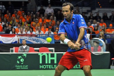 FOTO: V Komenského sadech si zahraje Radek Štěpánek. Foto: archiv