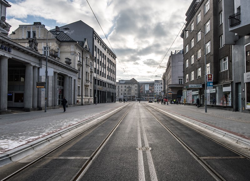 Ulice bez automobilů. Bude takto vypadat v neděli 18. prosince Ostrava? Foto: L. Kaboň 
