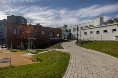 Mateřská škola v Petřkovicích je po kompletní rekonstrukci. Foto: Jiří Zerzoň