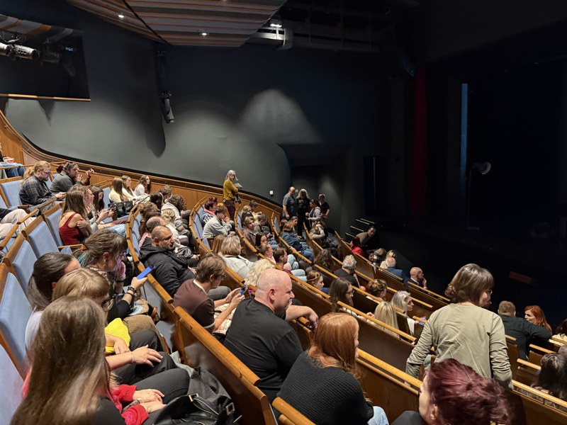 Debata na téma ALKOHOL: různé pohledy, společné téma. Foto: MMO