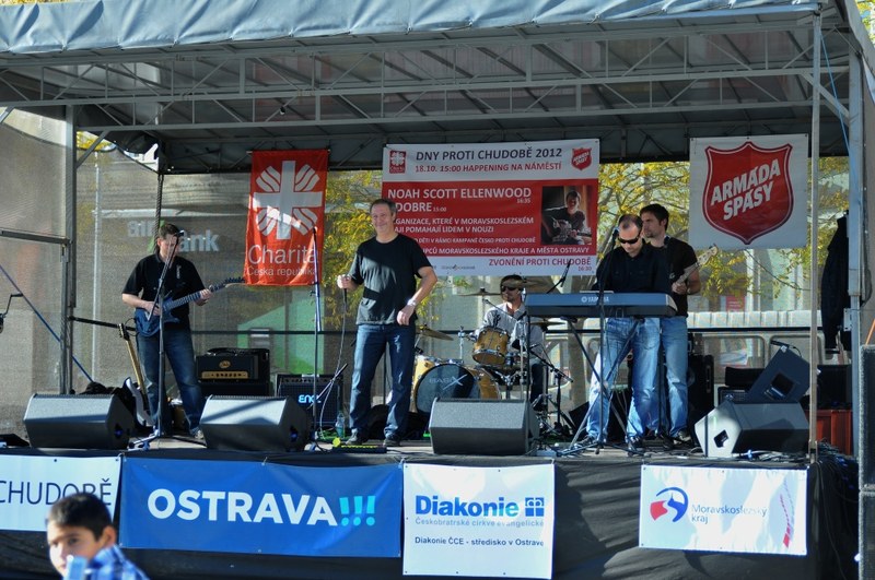 Skupina Adobre pozvedla náladu všem přítomným