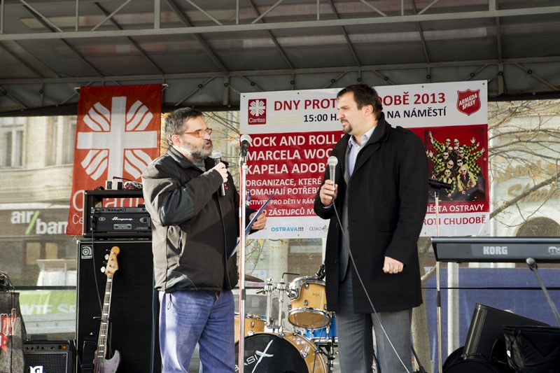 Nám. primátora M. Štěpánek (vpravo) na happeningu