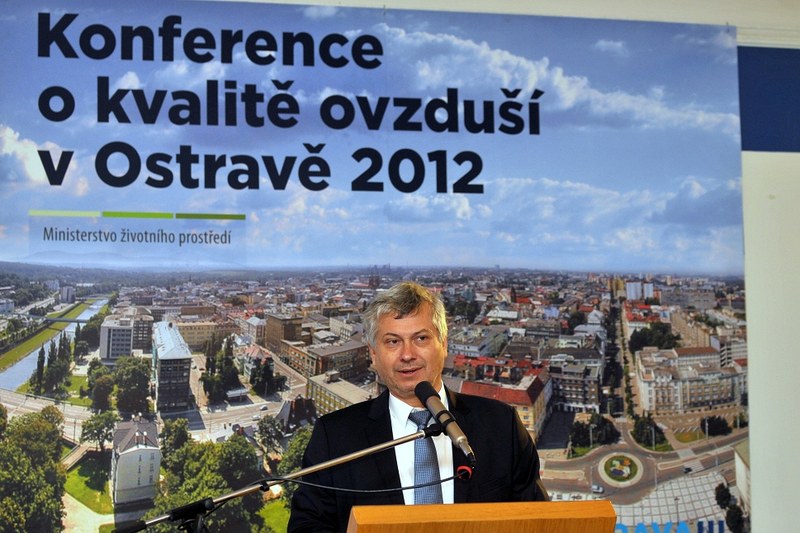 Konferenci zahájil primátor města Ostravy Petr Kajnar