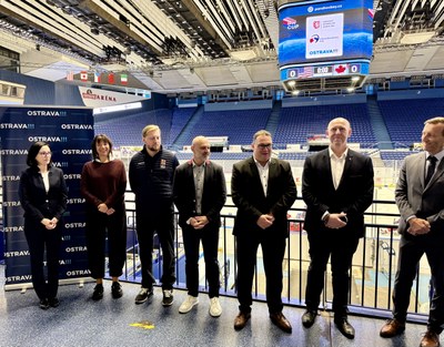 Tisková konference k International Para Hockey Cup 2025 za účasti ostravského primátora Jana Dohnala. Foto: MMO