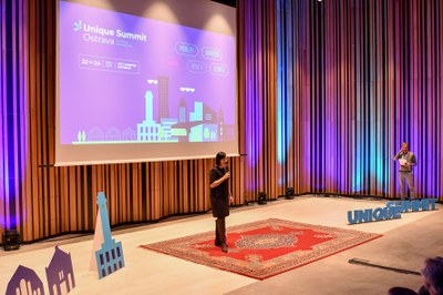 Zahájení konference Unique Summit v Ostravě. Foto: Roman Vlachynský