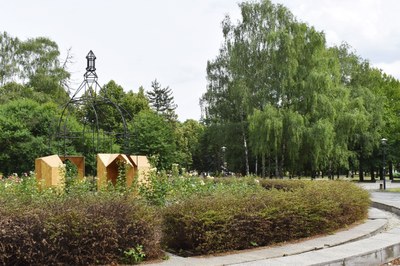 V Sadu Milady Horákové zůstane instalace Zapomenuté krematorium, která připomíná původní účel místa. Foto: MMO.