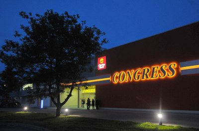 Vstup do nového kongresového centra hotelu Clarion  Foto: J. Urban