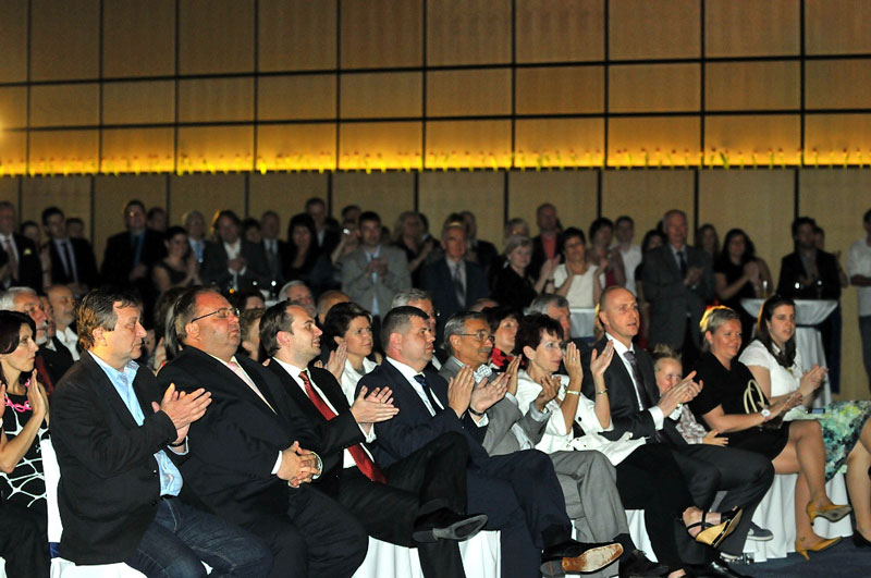 Zaplněné sály Diamant a Saphire 