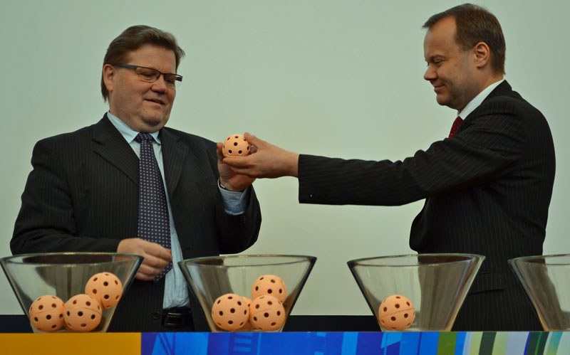 Los z ruky místopředsedy Senátu Z. Škromacha