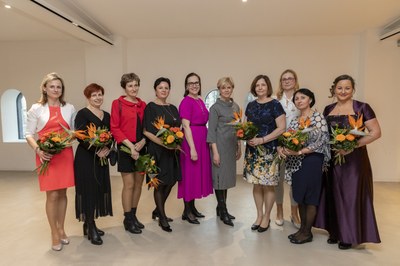 Ocenění pedagogů se s náměstkyní primátora Andreou Hoffmannovou zúčastnila první dáma Eva Pavlová. Foto: Adolf Horsinka