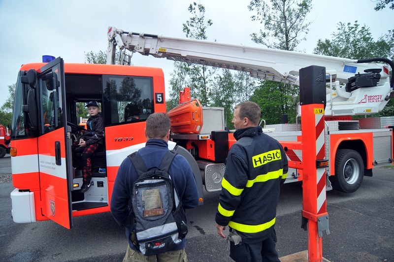 Zájem budily ukázky činnosti a vybavení IZS