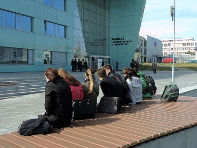 Dárek pro studenty: nová budova Fakulty elektrotechniky a informatiky VŠB. Foto: J. Urban