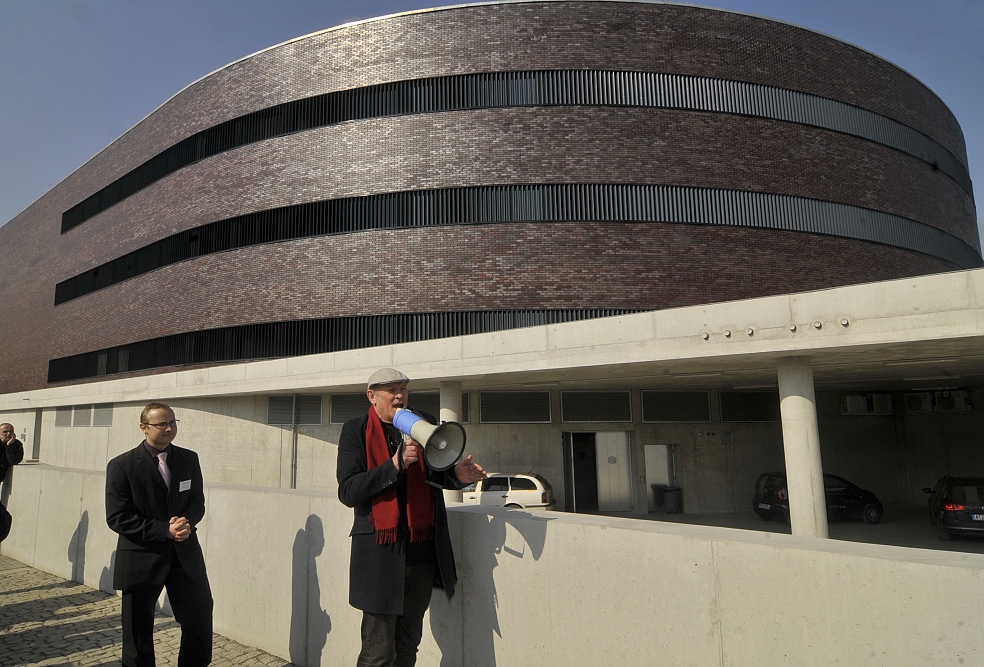 Pohled na budovu Velkého světa techniky.