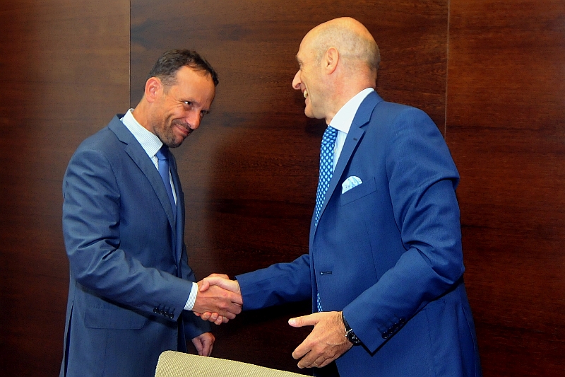 Velvyslanec Itálie Aldo Amati s primátorem Ostravy Tomášem Macurou