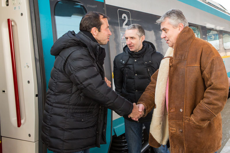 D. Madej se zdraví s R. Štěpánkem