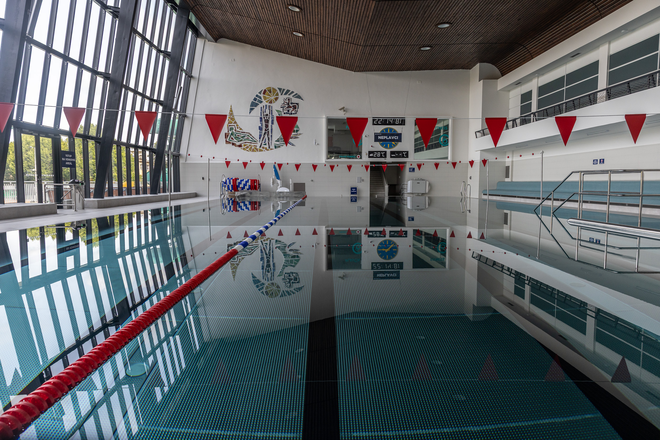 Jeden ze zrekonstruovaných interiérů