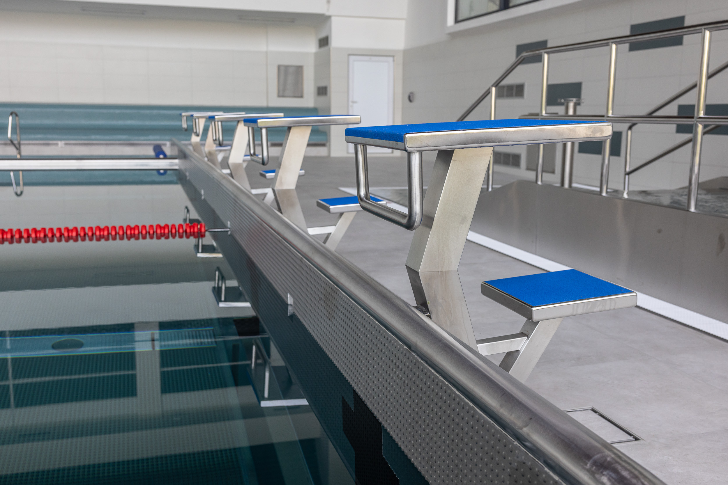 Obnova se týkala také můstků a skokanských prken